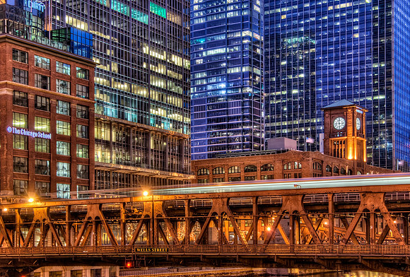 Brown Line L Train Passing Over Wells Street - Chicago