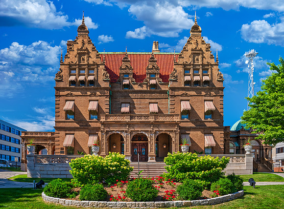 Pabst Mansion, Milwaukee