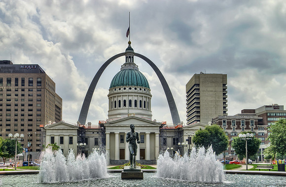 St. Louis Arch and Courthouse with Fountain