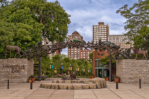 The Lincoln Park Zoo - East Entrance