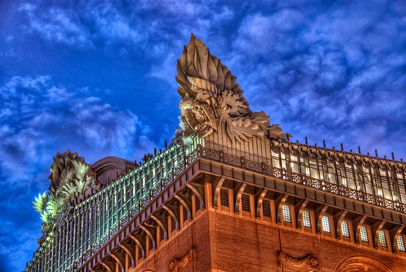 Harold Washington Library Owls - Chicago