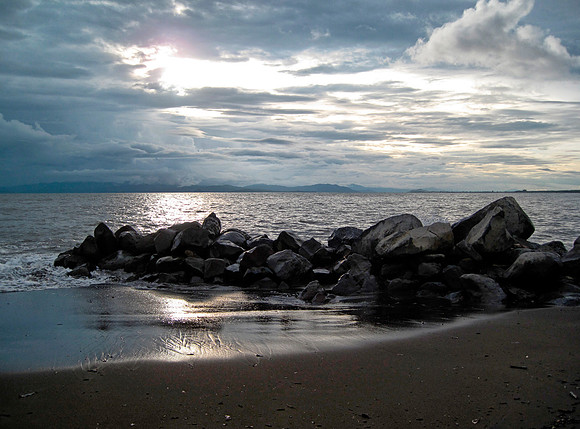 Costa Rican Beach Silver/Blue